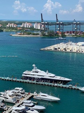 450 Alton Rd 2207, Miami Beach, FL 33139