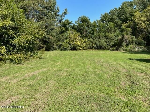 304 E Academy Street, Robersonville, NC 27871