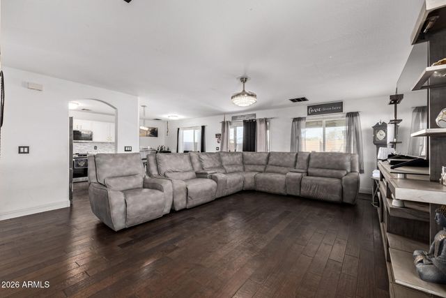 166 S 18TH Street, Coolidge, AZ 85128