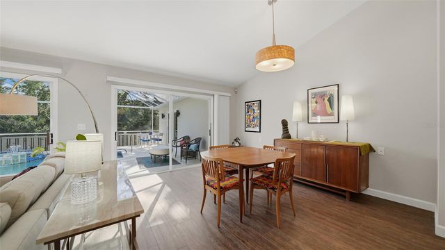 4668 HAMLETS GROVE DRIVE, Sarasota, FL 34235