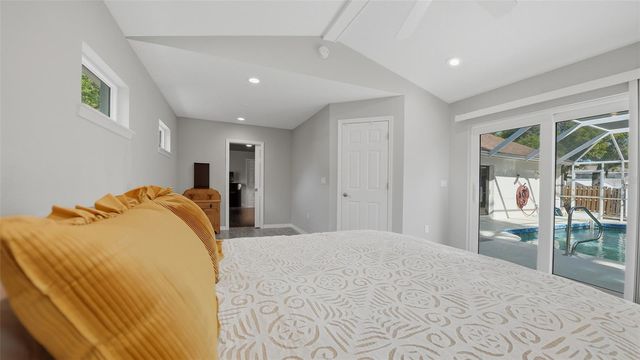 4668 HAMLETS GROVE DRIVE, Sarasota, FL 34235