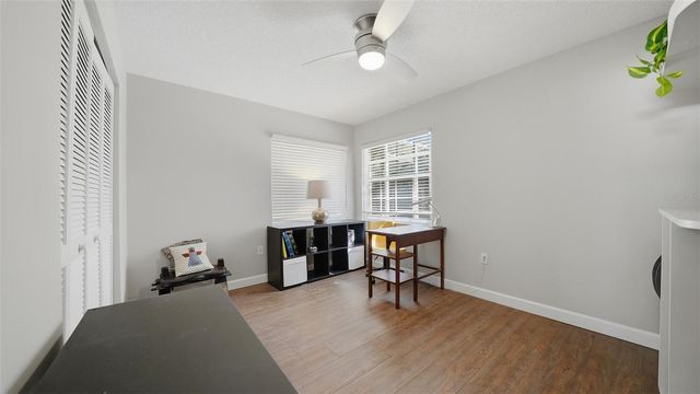 4668 HAMLETS GROVE DRIVE, Sarasota, FL 34235