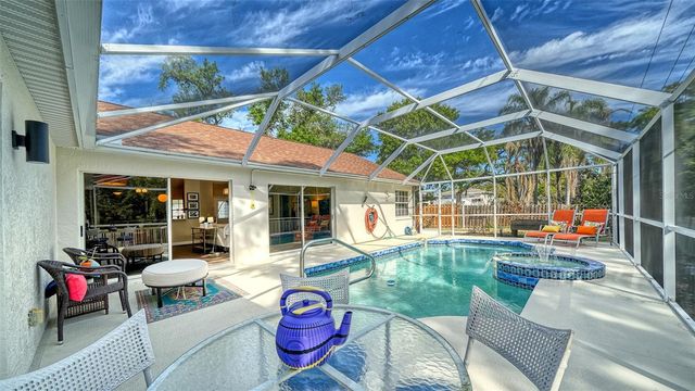 4668 HAMLETS GROVE DRIVE, Sarasota, FL 34235