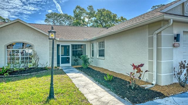 4668 HAMLETS GROVE DRIVE, Sarasota, FL 34235
