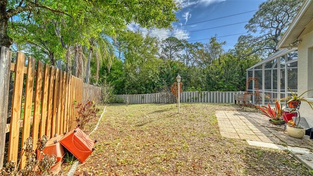 4668 HAMLETS GROVE DRIVE, Sarasota, FL 34235