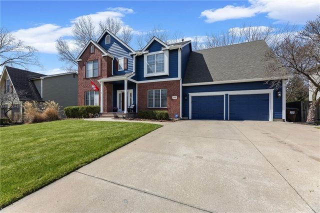 2909 Harrison Avenue, Lawrence, KS 66047