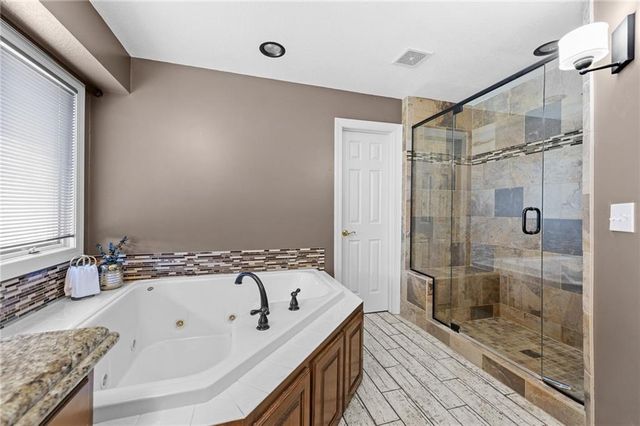 2909 Harrison Avenue, Lawrence, KS 66047