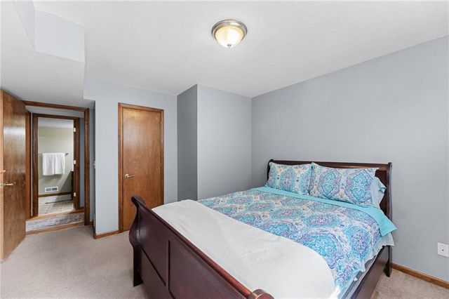 2909 Harrison Avenue, Lawrence, KS 66047