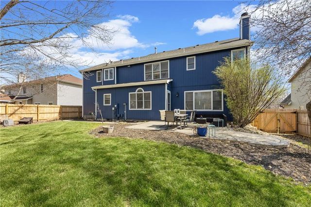 2909 Harrison Avenue, Lawrence, KS 66047