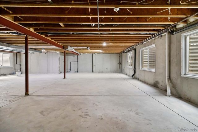 9151 E 29th Avenue, Denver, CO 80238