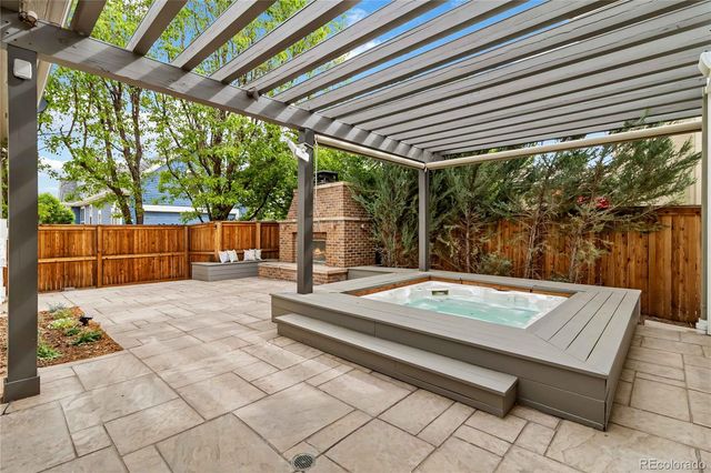 9151 E 29th Avenue, Denver, CO 80238