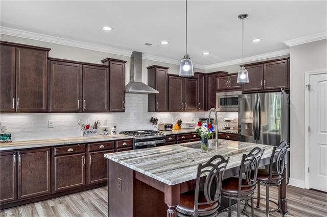 1623 Lazy Fox Lane, Kernersville, NC 27284