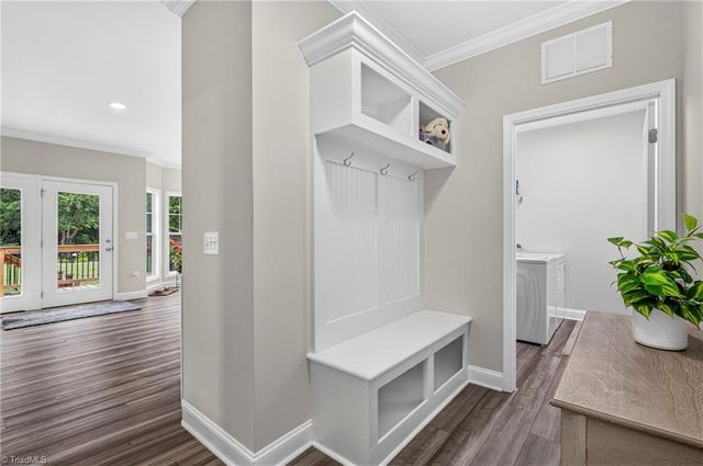 1623 Lazy Fox Lane, Kernersville, NC 27284