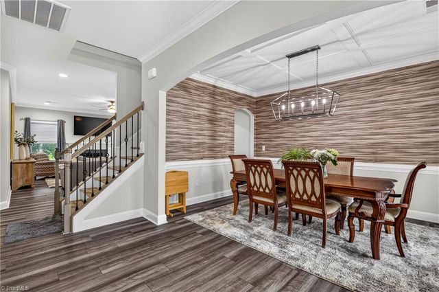 1623 Lazy Fox Lane, Kernersville, NC 27284