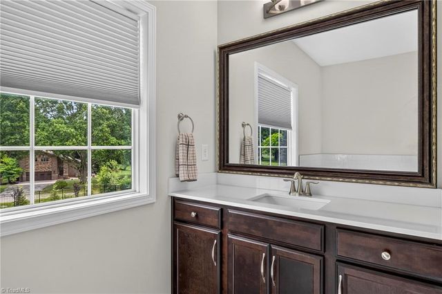 1623 Lazy Fox Lane, Kernersville, NC 27284