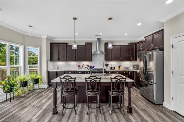1623 Lazy Fox Lane, Kernersville, NC 27284