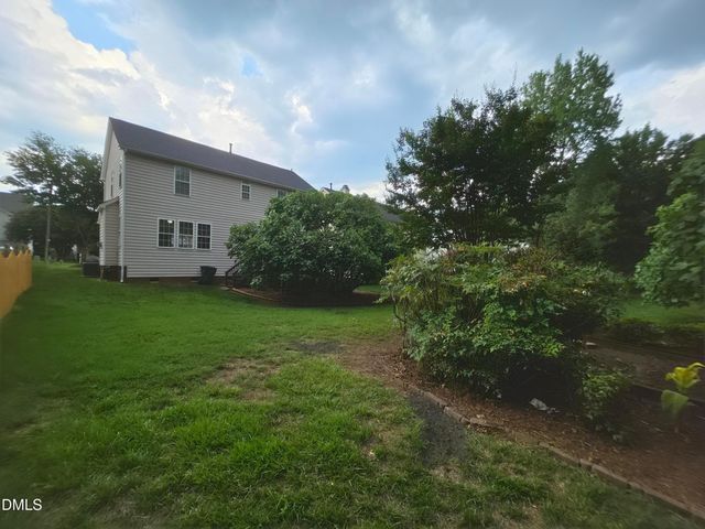 8717 Springhouse Lane, Raleigh, NC 27617