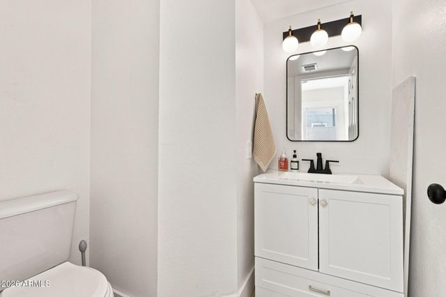 1055 W 5TH Street 10, Tempe, AZ 85281