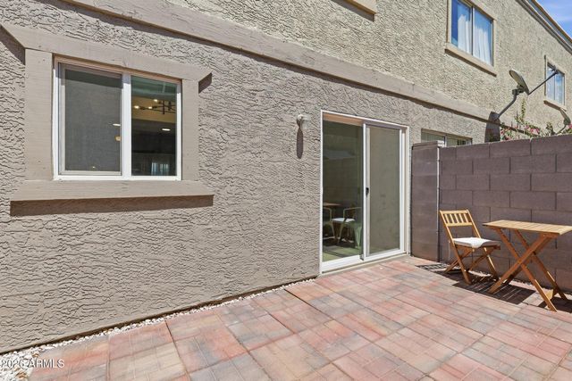 1055 W 5TH Street 10, Tempe, AZ 85281