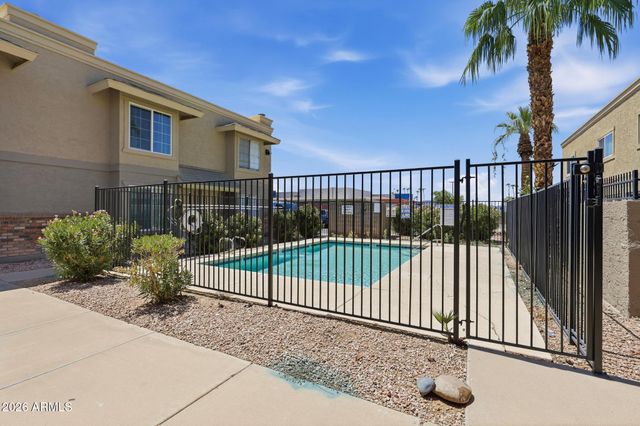 1055 W 5TH Street 10, Tempe, AZ 85281
