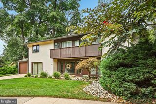 16 WATCHWATER WAY, Rockville, MD 20850