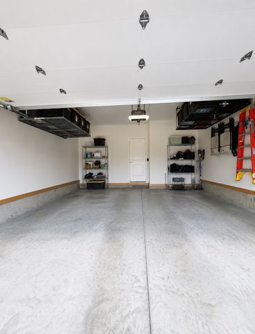 445 SW 12th Street, Des Moines, IA 50309