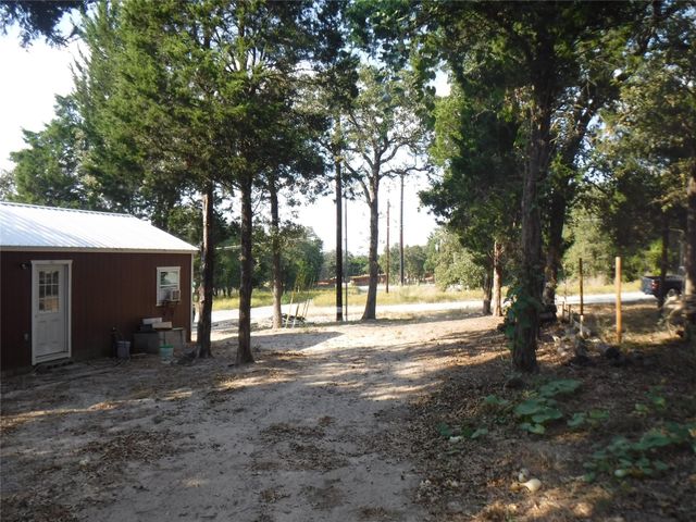 133 Crepe Myrtle PKWY, Elgin, TX 78621