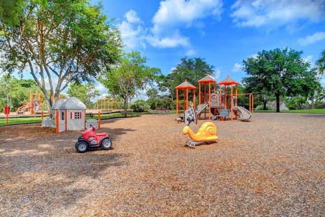17679 Woodview Terrace, Boca Raton, FL 33487