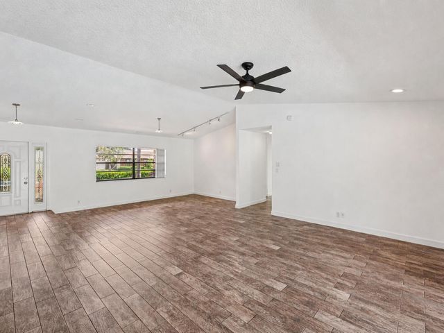 17679 Woodview Terrace, Boca Raton, FL 33487