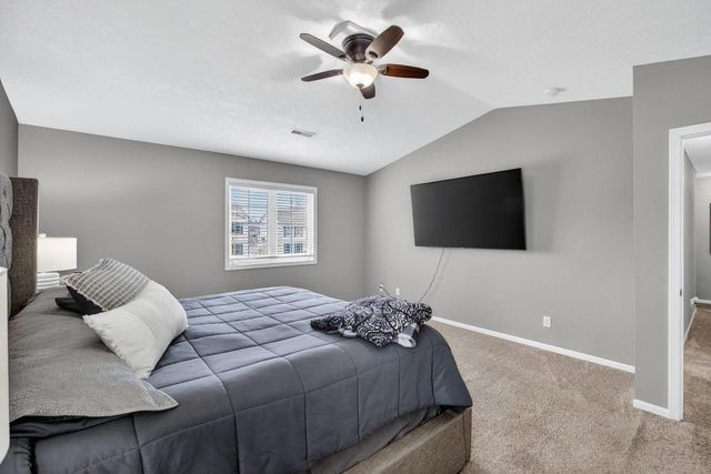 704 S 8th Street, Eldridge, IA 52748