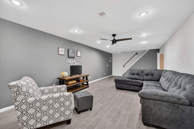 704 S 8th Street, Eldridge, IA 52748