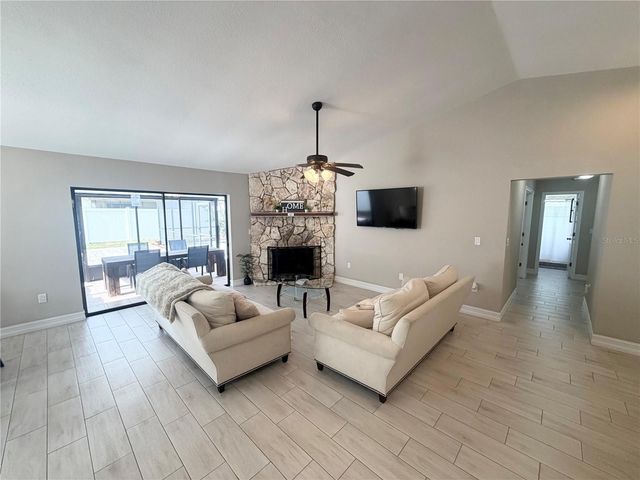 3612 75TH DRIVE E, Sarasota, FL 34243