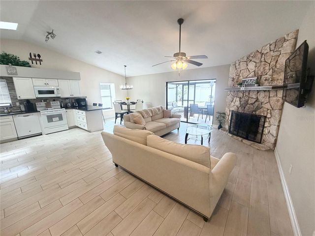 3612 75TH DRIVE E, Sarasota, FL 34243