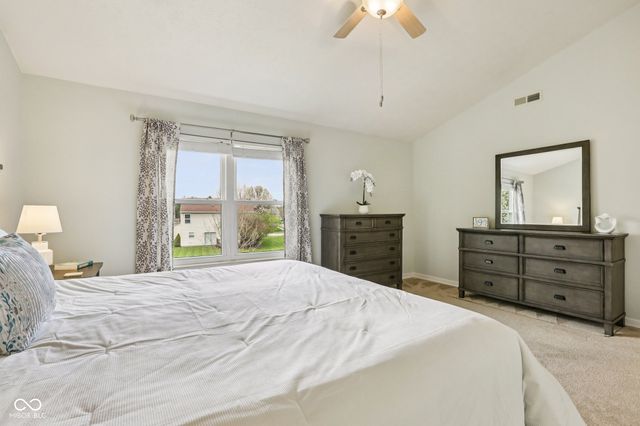 5458 Fieldhurst Lane, Plainfield, IN 46168
