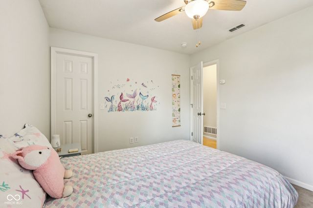 5458 Fieldhurst Lane, Plainfield, IN 46168
