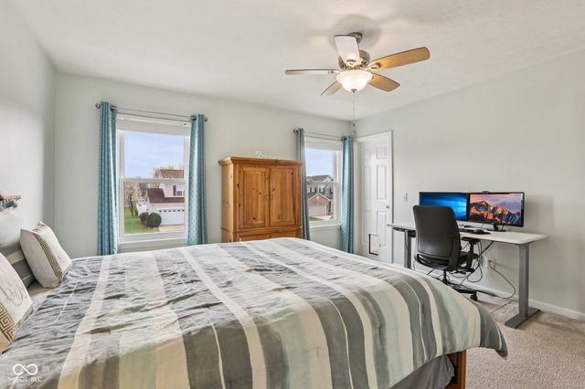 5458 Fieldhurst Lane, Plainfield, IN 46168
