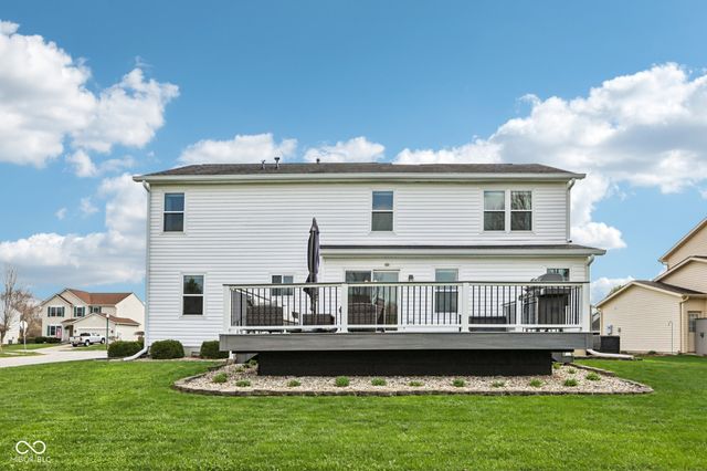 5458 Fieldhurst Lane, Plainfield, IN 46168