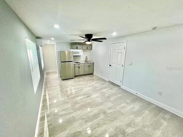 3215 KILBURN ROAD, Holiday, FL 34691