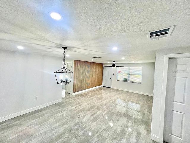 3215 KILBURN ROAD, Holiday, FL 34691