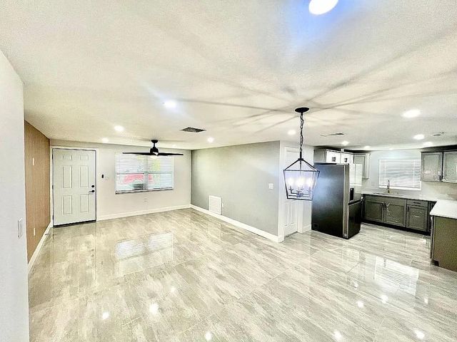 3215 KILBURN ROAD, Holiday, FL 34691