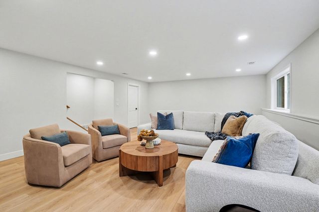 76831 Wood Crest Court, South Haven Twp, MI 49090