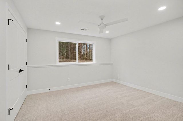 76831 Wood Crest Court, South Haven Twp, MI 49090