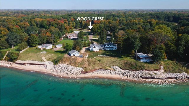 76831 Wood Crest Court, South Haven Twp, MI 49090