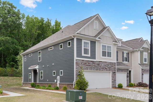 230 Quinn Road 21, Matthews, NC 28104