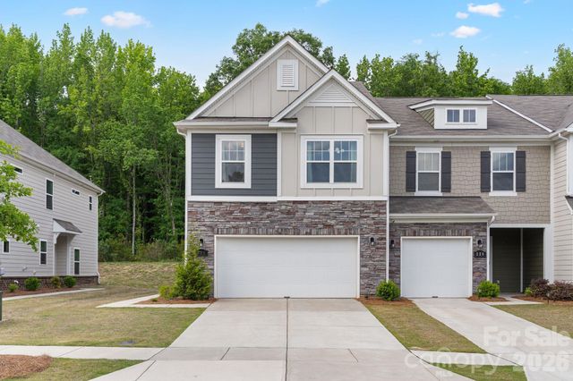 230 Quinn Road 21, Matthews, NC 28104