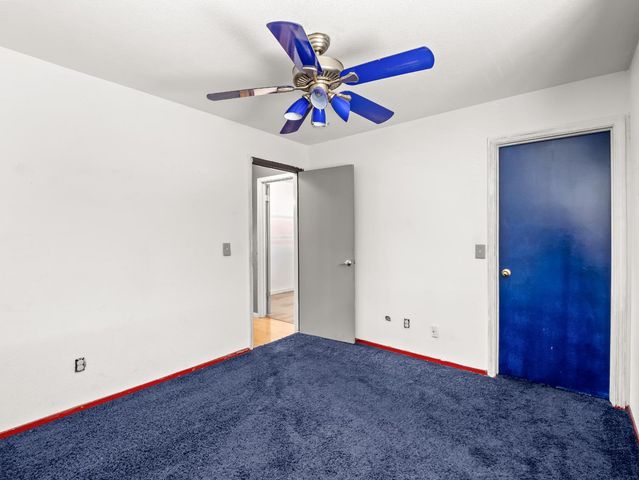 4217 N Carnegie Avenue, Fresno, CA 93722