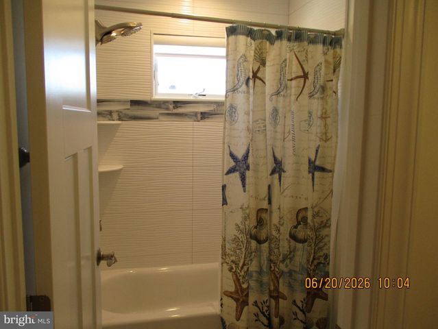 24 W MEARS AVE, Long Beach Township, NJ 08008