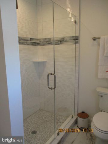 24 W MEARS AVE, Long Beach Township, NJ 08008