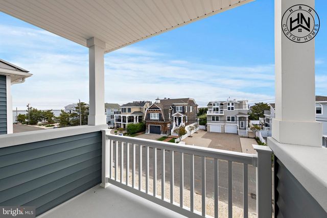 24 W MEARS AVE, Long Beach Township, NJ 08008