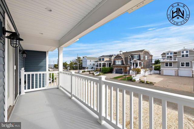 24 W MEARS AVE, Long Beach Township, NJ 08008